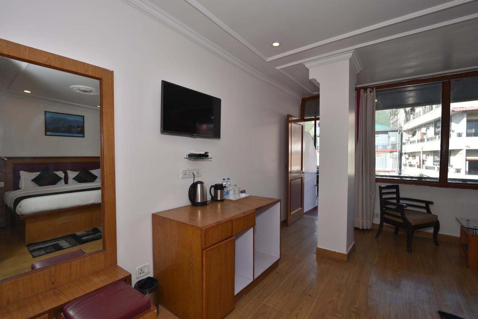 M Hotel And Restaurant McLeod Ganj Exterior photo