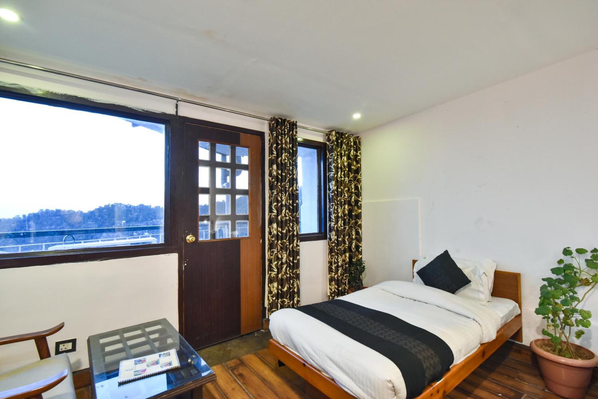 M Hotel And Restaurant McLeod Ganj Exterior photo